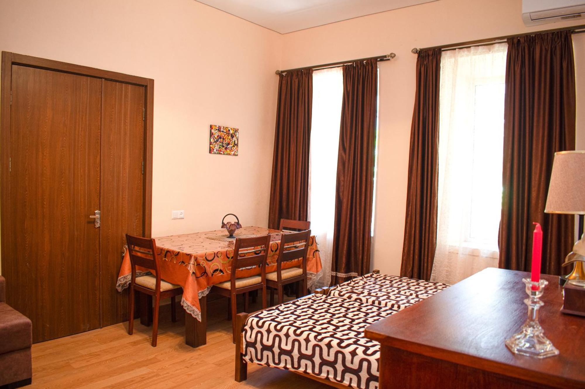شقة In Center